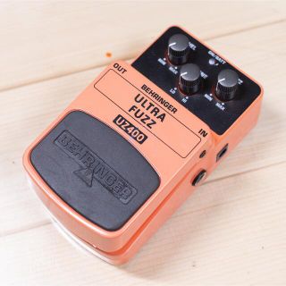 BEHRINGER ULTRA FUZZ UZ400(エフェクター)
