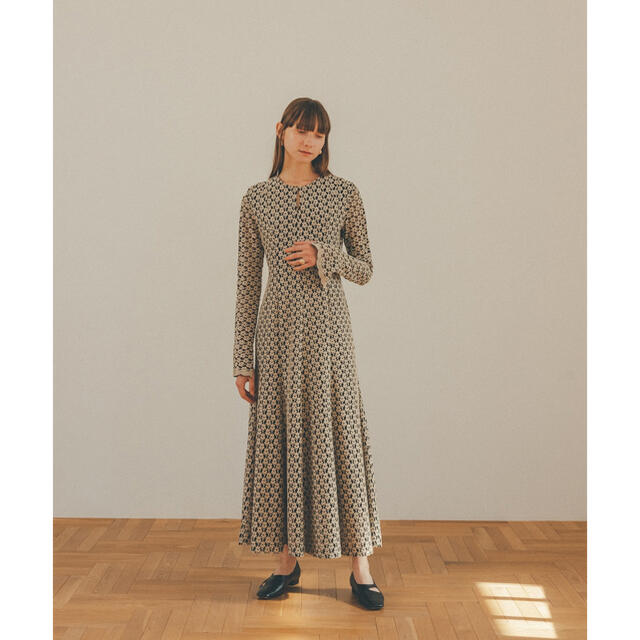 驚きの価格が実現! CLANE 3D FLOWER LACE ONE PIECE レディース | bca