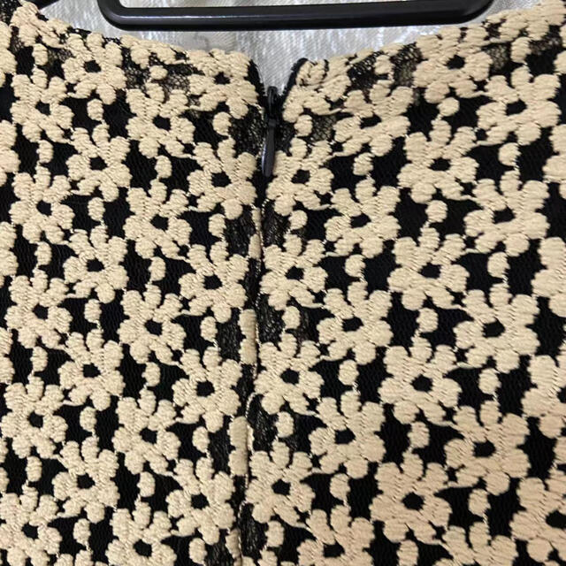 CLANE 3D FLOWER LACE ONE PIECE | rebeccabrayman.com