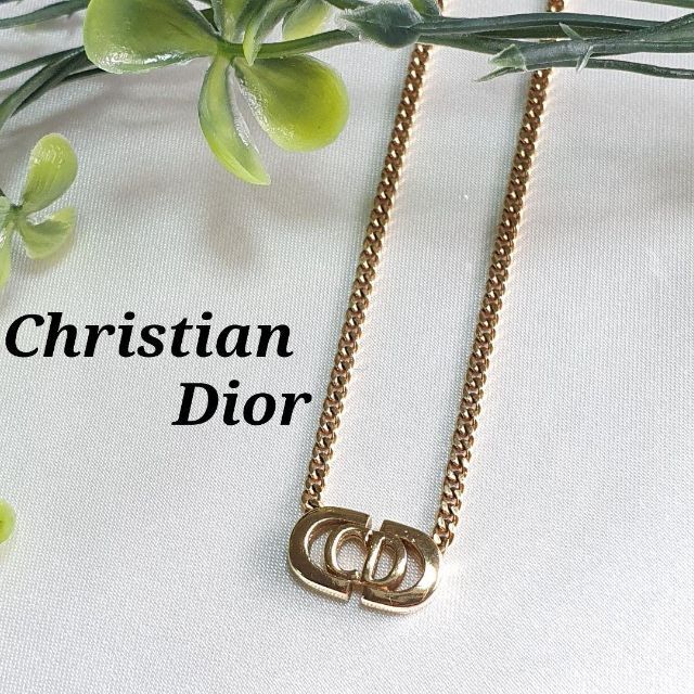 Dior　ネックレス　CDロゴ　ゴールド