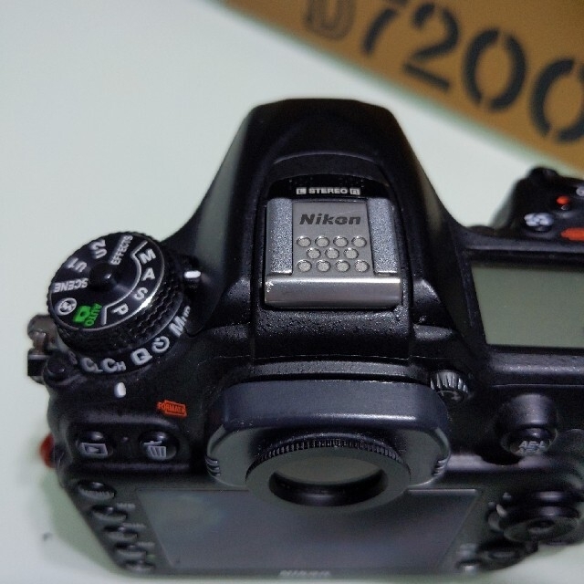 Nikon  DXフォーマットデジタル一眼レフカメラ D7200