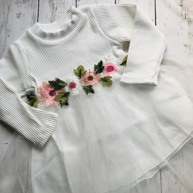 フラワーニットチュールワンピース ホワイト100 キッズ/ベビー/マタニティのキッズ服女の子用(90cm~)(ワンピース)の商品写真