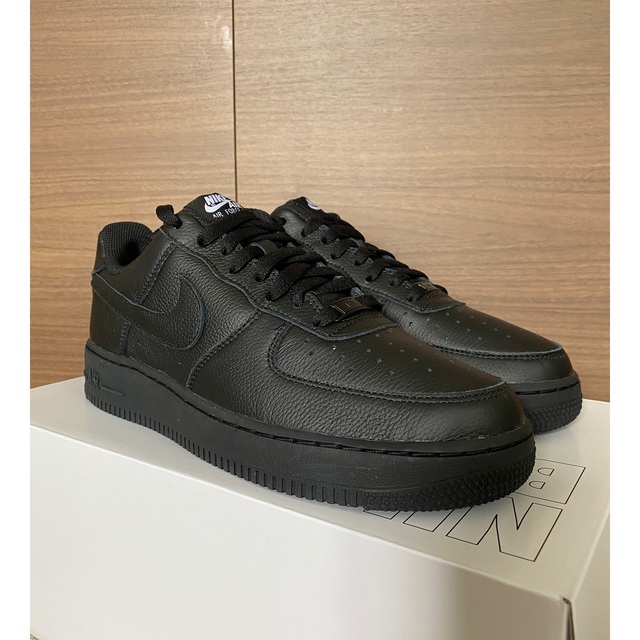 NIKE AIR FORCE 1 BLACK Pebbled Leather