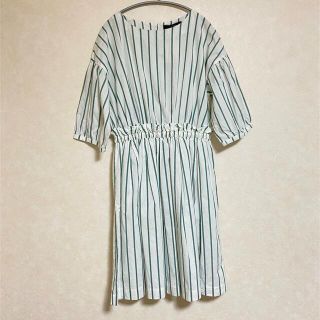 ダブルクローゼット(w closet)の【新品タグ付】w closet ストライプワンピース(オフ/グリーン)(ひざ丈ワンピース)