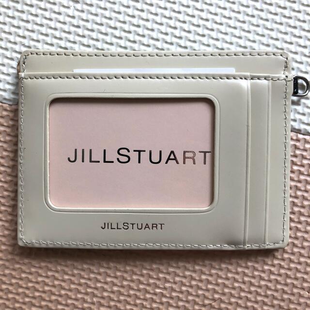 JILLSTUART(ジルスチュアート)のJILLSTUART パスケース（ブラック） レディースのファッション小物(パスケース/IDカードホルダー)の商品写真