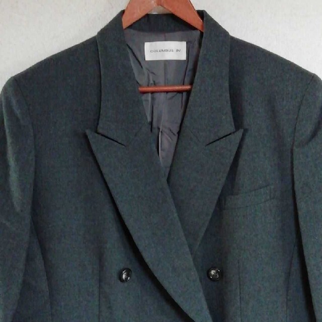 ダークグレーのジャケットL LL毛100% レディースのジャケット/アウター(テーラードジャケット)の商品写真