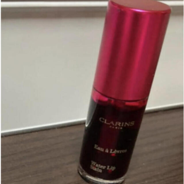 CLARINS(クラランス)のクラランス ウォーターリップ ステイン 04 ヴァイオレット ウォーター 7ml コスメ/美容のベースメイク/化粧品(口紅)の商品写真