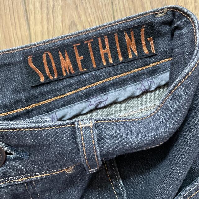SOMETHING(サムシング)のＳＯMＥＴＨＩＮＧ　ジーンズ レディースのパンツ(デニム/ジーンズ)の商品写真