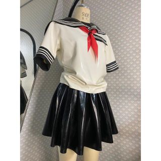 ラテックス(天然ゴム100%)ラバー コスプレ セーラー服の通販|ラクマ