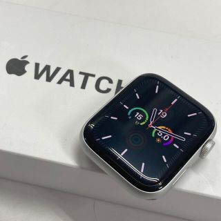 アップルウォッチ(Apple Watch)のApple Watch SE（GPSモデル)44mm シルバー アップルウォッチ(腕時計(デジタル))