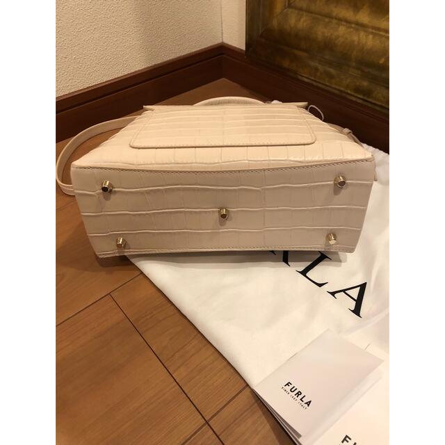 正規品　FURLA トップハンドル　77000円　クロコ型押し　完売　フルラ