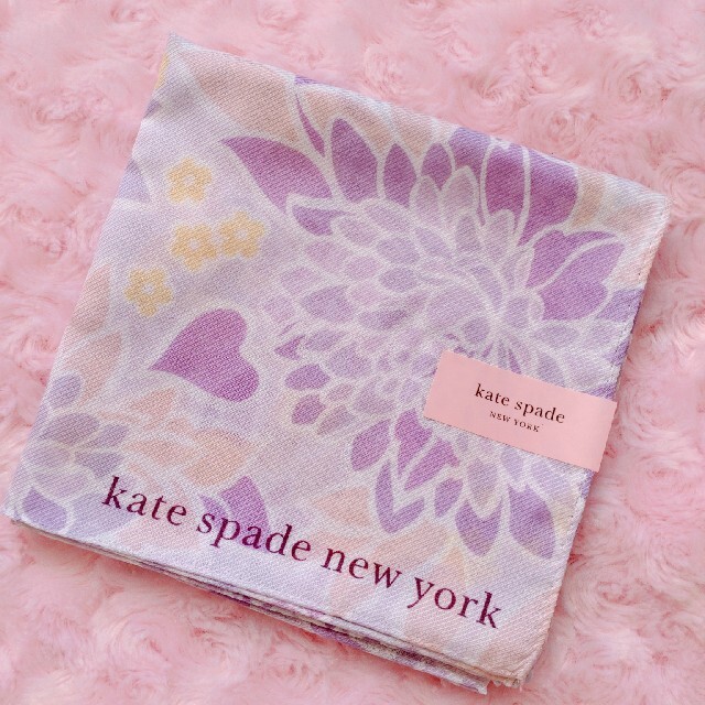 kate spade new york(ケイトスペードニューヨーク)のkate spadenewyorkハンカチ レディースのファッション小物(ハンカチ)の商品写真