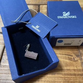 スワロフスキー(SWAROVSKI)のスワロフスキー　チャーム(チャーム)