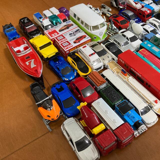 トミカ まとめ売り 238台 未開封-