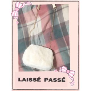 レッセパッセ(LAISSE PASSE)の レッセパッセ⬛ノベルティ チェーンバッグ (クラッチバッグ)