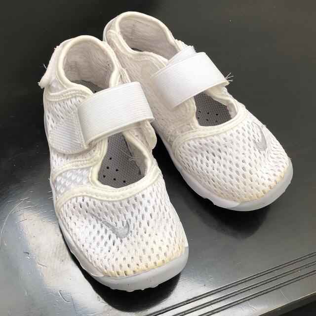 NIKE(ナイキ)のicoicoco様専用 キッズ/ベビー/マタニティのキッズ靴/シューズ(15cm~)(スニーカー)の商品写真