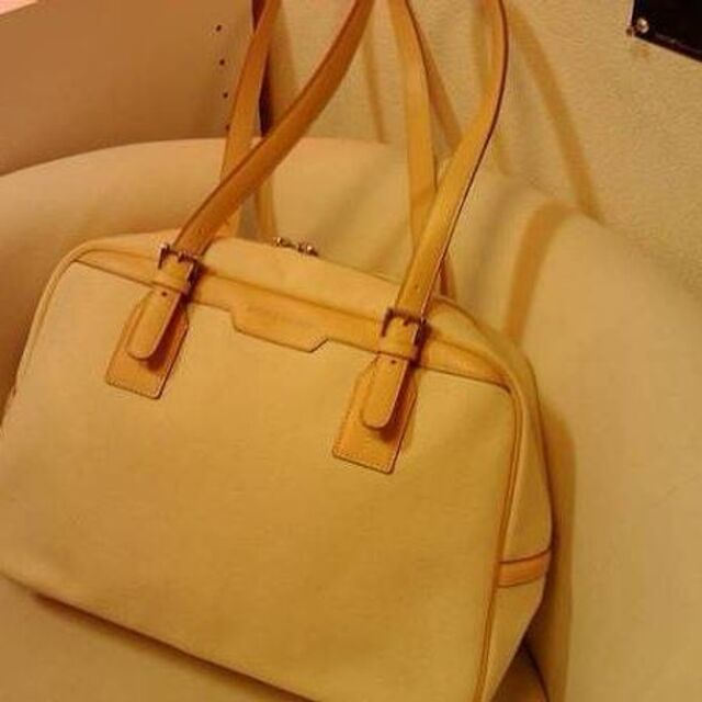 BURBERRY (バーバリー)クリーム 大きめ ハンドバッグ トートバッグ (-ω ...