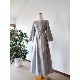 本場大島紬カシュクールワンピース　着物リメイク(ロングワンピース/マキシワンピース)