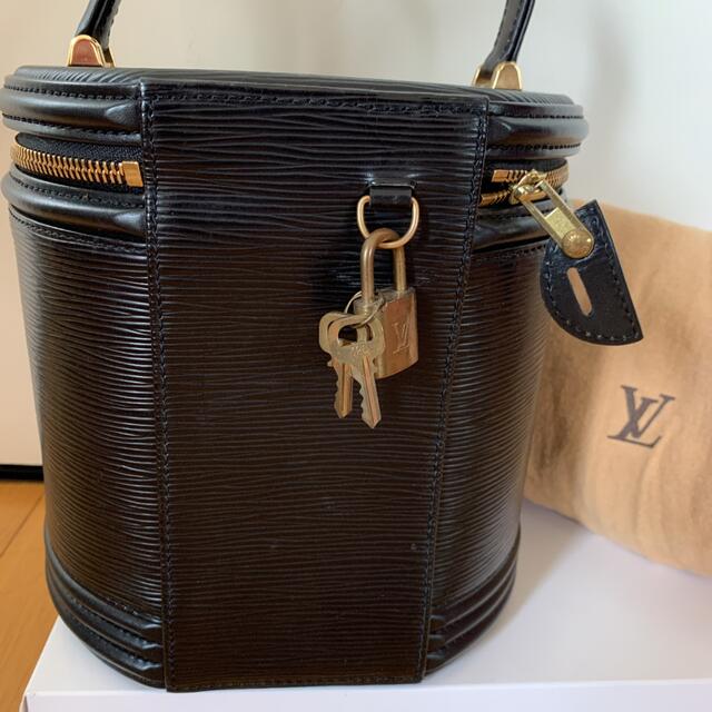 LOUIS VUITTON - ヴィトン カンヌバニティバック美品の通販 by みー's