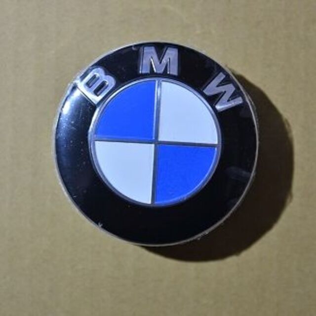BMW(ビーエムダブリュー)のBMW ホイールセンターキャップ 56mm 自動車/バイクの自動車(車外アクセサリ)の商品写真