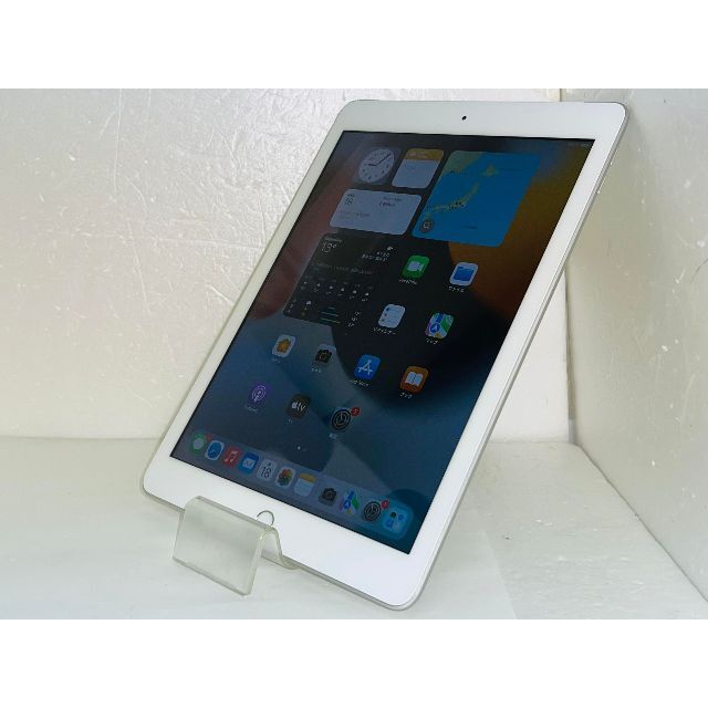 iPad 第5世代 32GB docomo版SIMフリーid:26990524