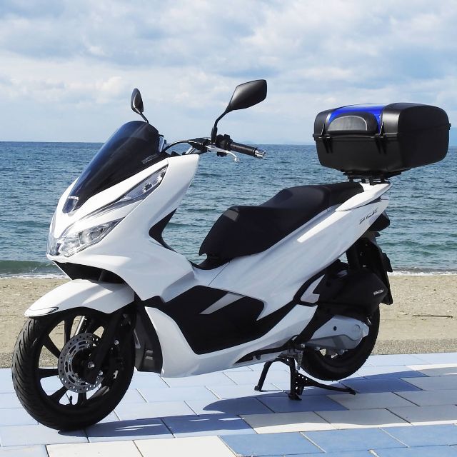 PCX専用 ボックス&キャリアセット ブルー 容量47L PCXAG-86 自動車/バイクのバイク(装備/装具)の商品写真