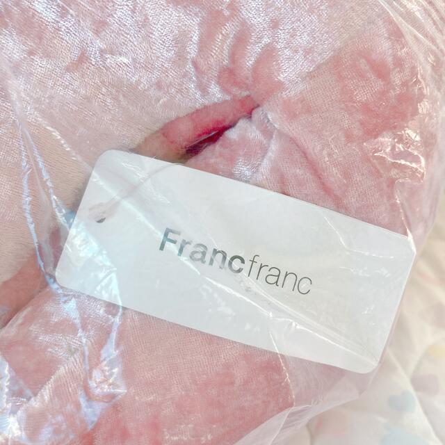 Francfranc(フランフラン)の𓄮 Franc franc shell cushion 未使用品 インテリア/住まい/日用品のインテリア小物(クッション)の商品写真