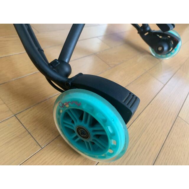 クイニージャズ キッズ/ベビー/マタニティの外出/移動用品(ベビーカー/バギー)の商品写真