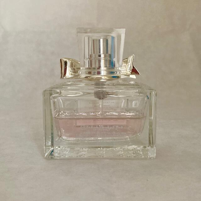 Dior(ディオール)の【値下げ】ミス ディオール ブルーミング ブーケ 30ml コスメ/美容の香水(香水(女性用))の商品写真
