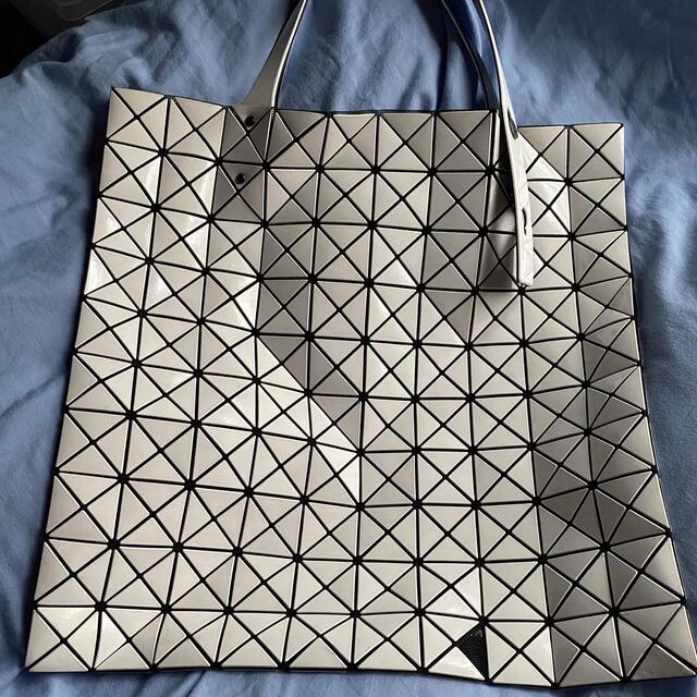 BaoBaoIsseyMiyake(バオバオイッセイミヤケ)のバオバオ プリズム　トートバッグBAOBAO ISSEY MIYAKE レディースのバッグ(トートバッグ)の商品写真