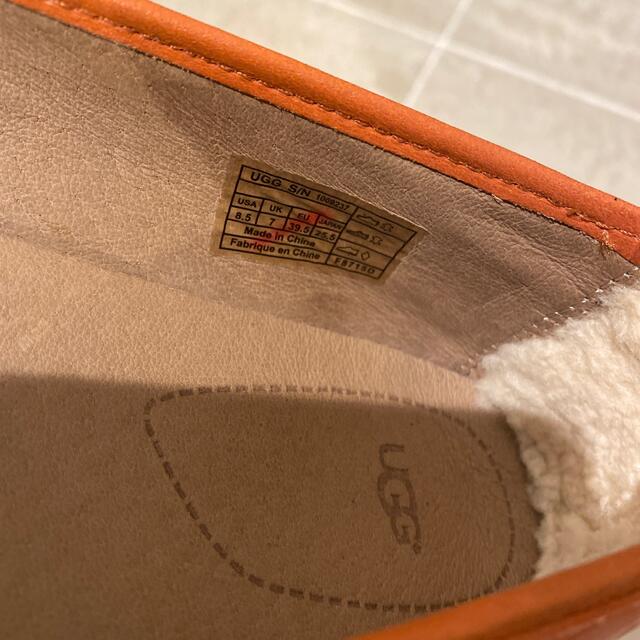 UGG 新品　フラットシューズ