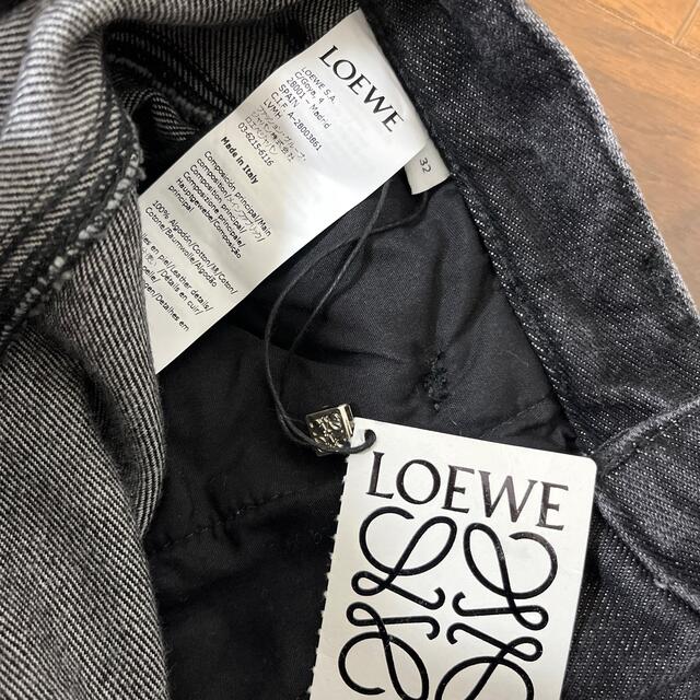 LOEWE(ロエベ)のLOEWE★オーバーサイズ デニム★size.32 レディースのパンツ(デニム/ジーンズ)の商品写真