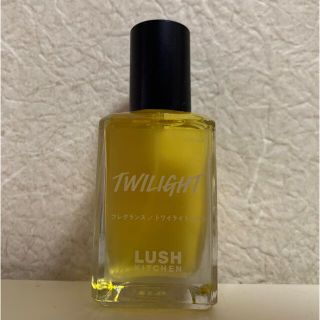 ラッシュ(LUSH)のLUSH twilight perfume 30ml (ユニセックス)