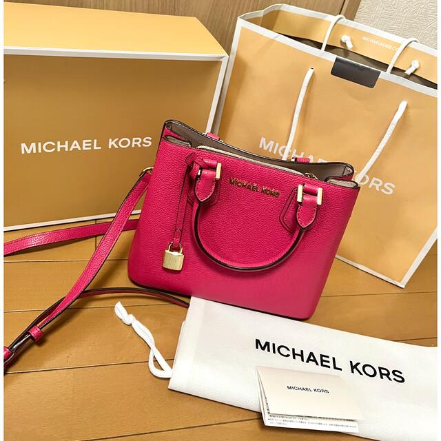 Michael Kors(マイケルコース)のMICHAEL KORS マイケルコース ショルダー ハンド バッグ ピンク レディースのバッグ(ショルダーバッグ)の商品写真