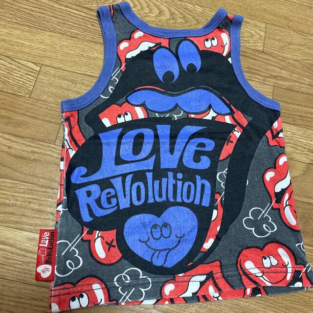 LOVE REVOLUTION(ラブレボリューション)のラブレボシューション90 キッズ/ベビー/マタニティのキッズ服男の子用(90cm~)(Tシャツ/カットソー)の商品写真