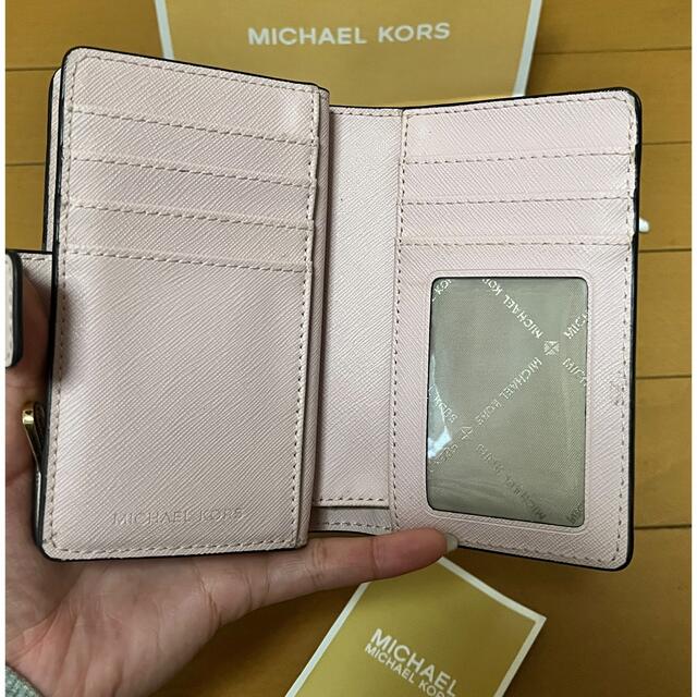 Michael Kors(マイケルコース)のMICHAEL KORS マイケルコース 財布 2つ折り ライトピンク レディースのファッション小物(財布)の商品写真