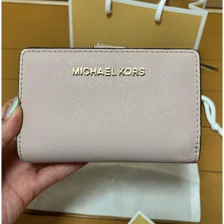 マイケルコース(Michael Kors)のMICHAEL KORS マイケルコース 財布 2つ折り ライトピンク(財布)