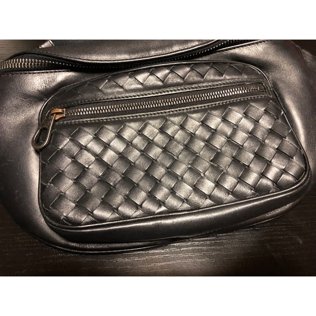 Bottega Veneta(ボッテガヴェネタ)のボッテガヴェネタ　イントレチャート　ウエストポーチ ショルダーバッグ メンズのバッグ(ショルダーバッグ)の商品写真