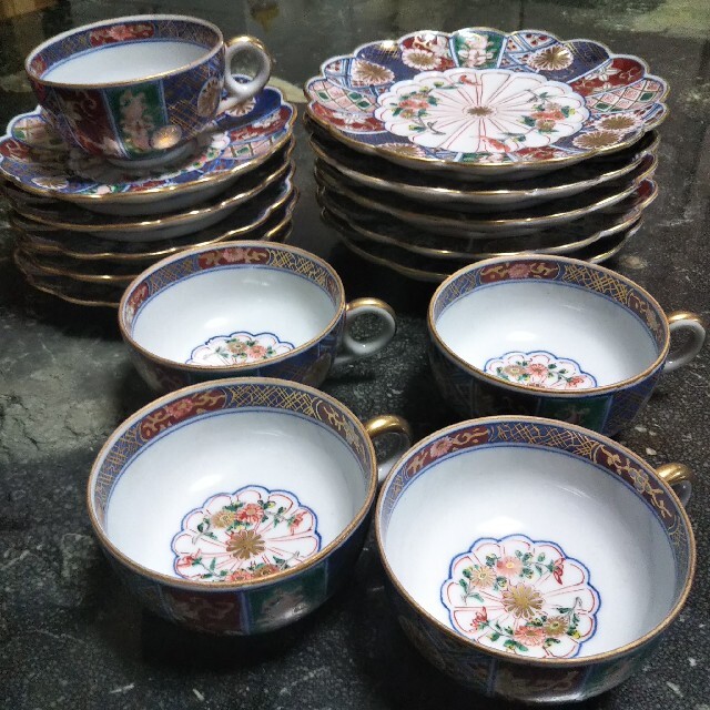 破格値下げ】 有田焼☆大聖寺古伊万里☆奇玉宝鼎之珍☆金蘭手菊花紋 売場 古伊万里 有田焼 蔵出し 通り物 陶芸
