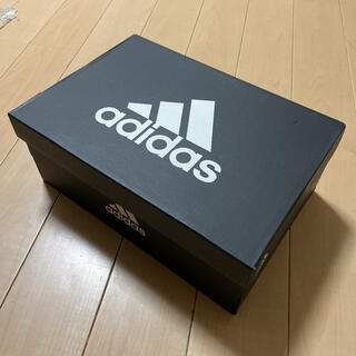 アディダス(adidas)のアディダス　靴の空き箱(ショップ袋)