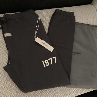 フィアオブゴッド(FEAR OF GOD)のfog essentials 1977 ラウンジパンツ S 新品未使用(その他)