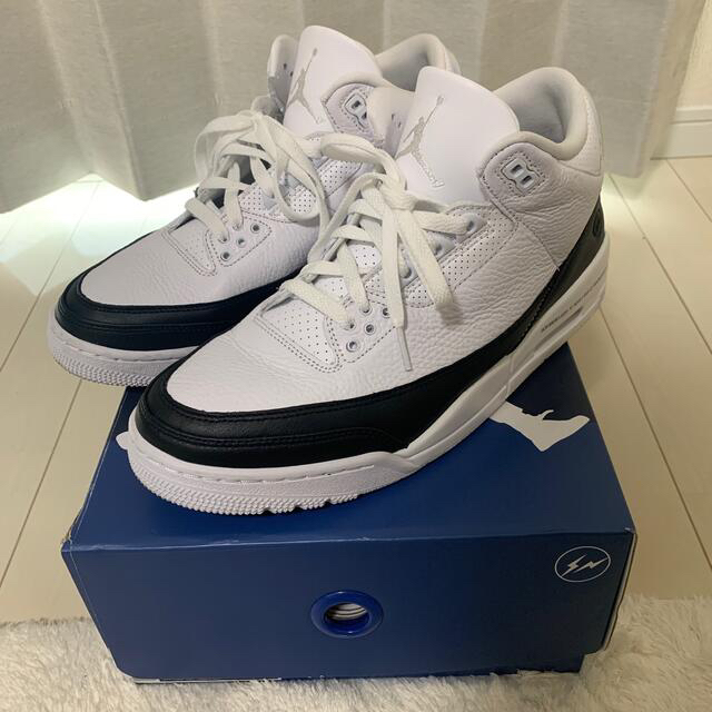 スニーカーNIKE jordan3 fragment 28.5㎝