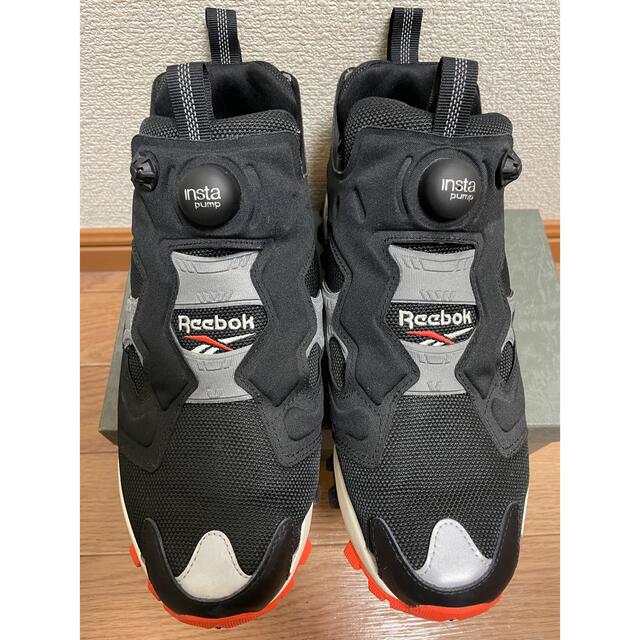 Reebok(リーボック)のINSTA PUMP FURY ポンプフューリー　REEBOK  27.5 メンズの靴/シューズ(スニーカー)の商品写真