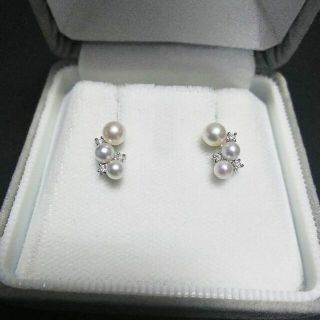 人気デザイン　TASAKI ダイヤピアス　0.21ct×2 ケース付き