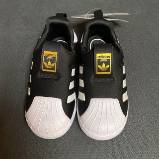 アディダス(adidas)のadidas スニーカー(スニーカー)