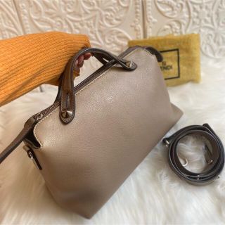 フェンディ(FENDI)の美品♡FENDI バイザウェイ　グレージュ　ショルダー　正規品(ショルダーバッグ)