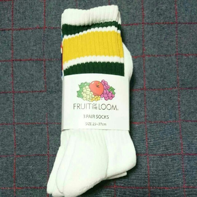 STANDARD CALIFORNIA(スタンダードカリフォルニア)のFRUIT OF THE LOOM ３P LINE SOCKS メンズのレッグウェア(ソックス)の商品写真