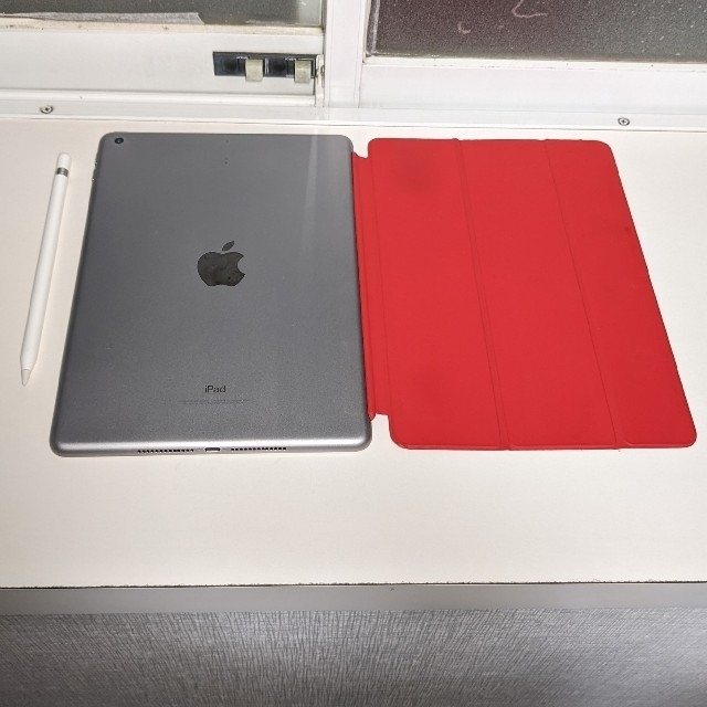 iPad第6世代32GB Pencil(1th)/付属品完備 iPad第6世代32GB Pencil(1th)/付属品完備