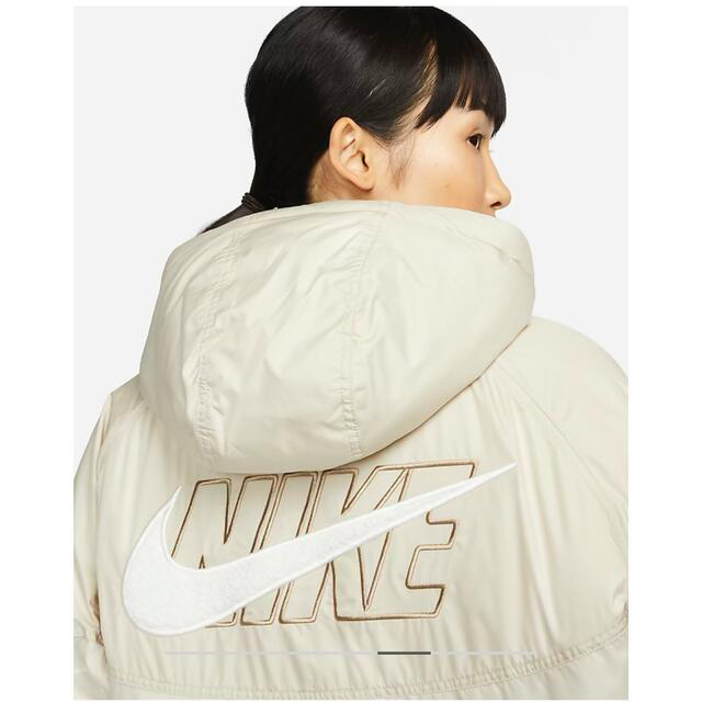 NIKE レディースアウター