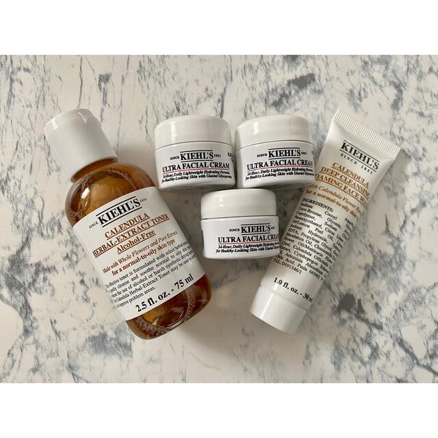 Kiehl's(キールズ)のキールズ サンプル 3種類 セット コスメ/美容のキット/セット(サンプル/トライアルキット)の商品写真